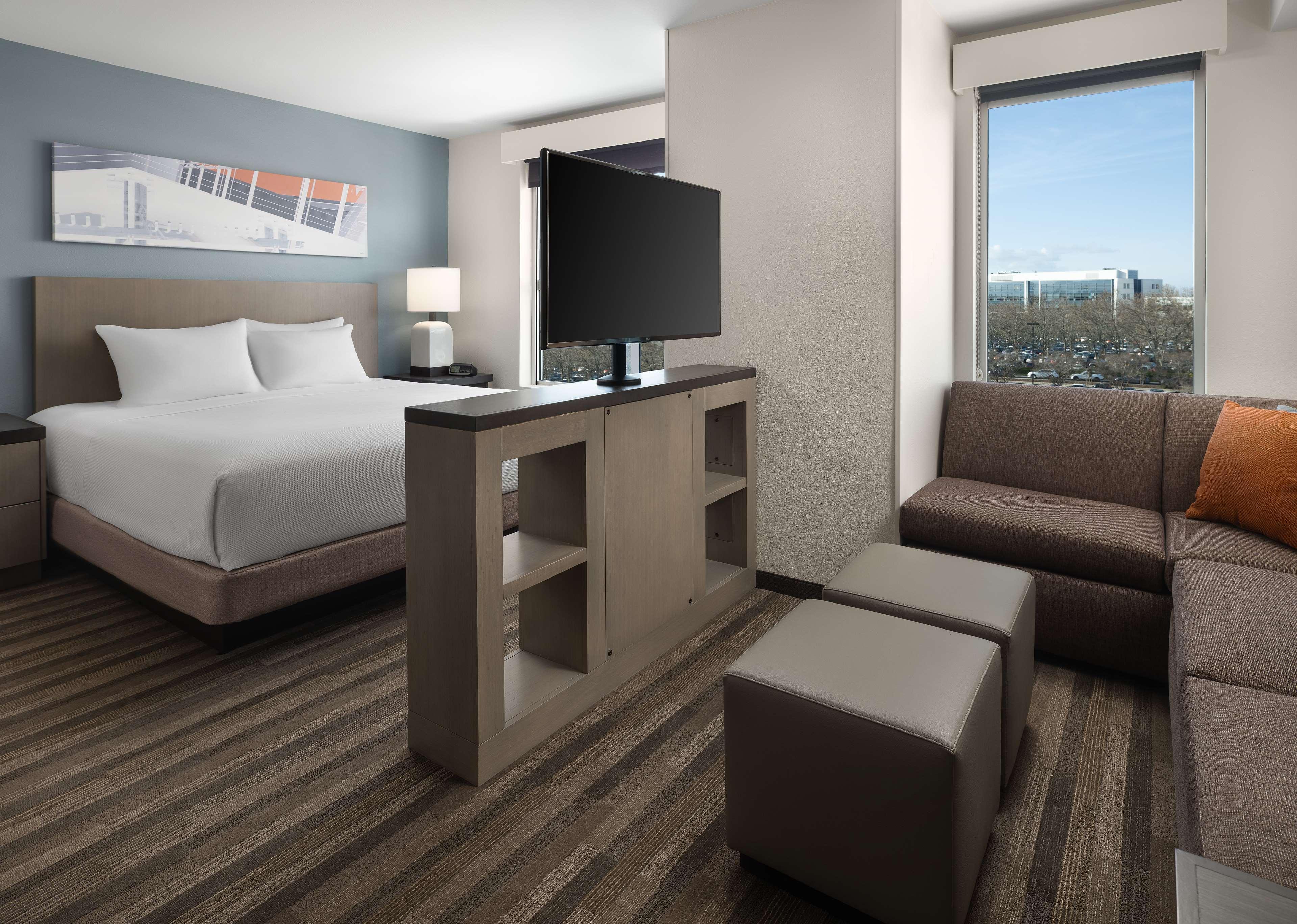 Hyatt House San Jose Airport Hotel Exterior photo